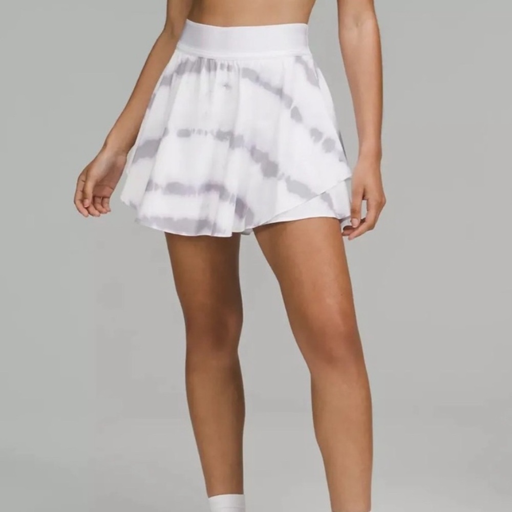 Lululemon Court Rival High Rise Skirt Transverse Lilac Multi Size 4